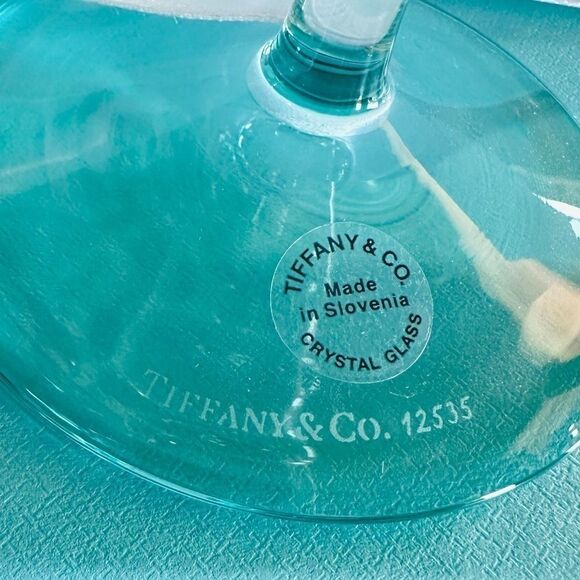 🩵ONE RARE and Retired New Blue Diamond Point FLUTE Glass, NOT WINE - Picture 3 of 4